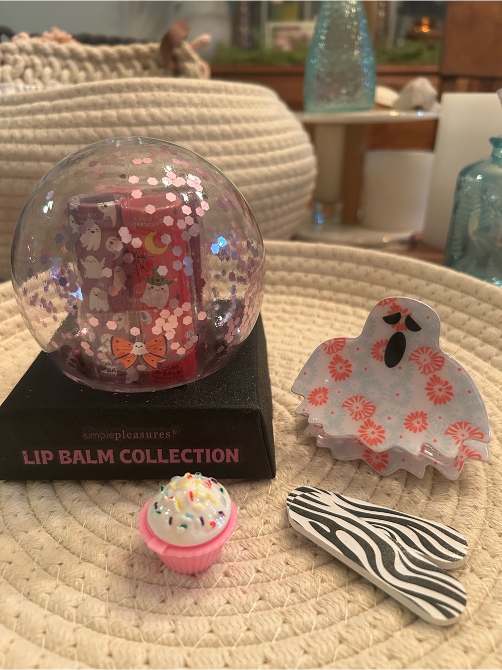 Pink Lip Balm Collection Snow Globe Gift Set